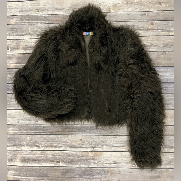 Faux Fur Bear Fuzzy coat Medium Chocolate - Picture 1 of 3